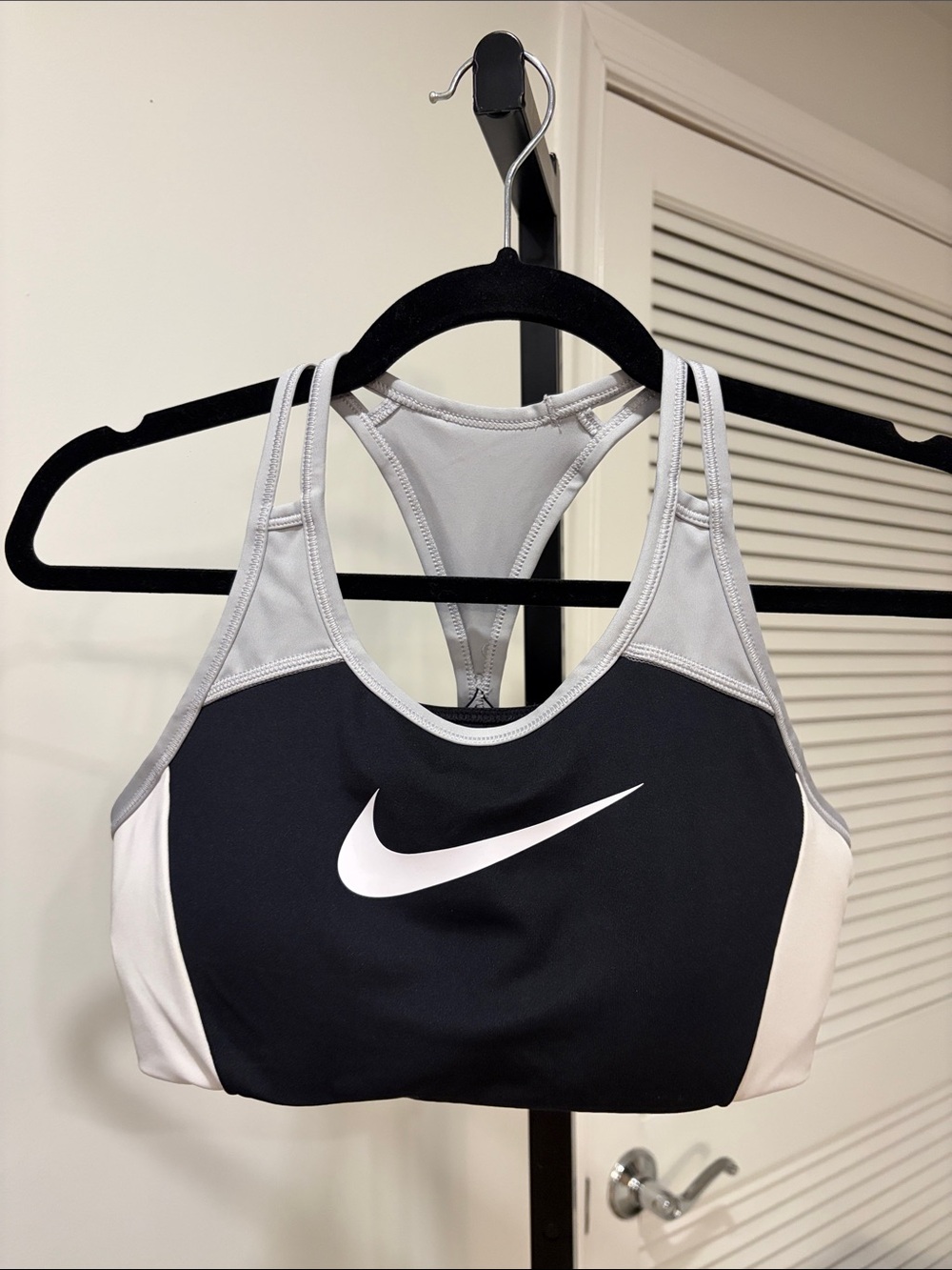 Nike Dri-FIT Medium Support Sports Bra | Size M | One-Piece Removable Pad
